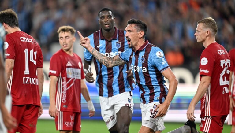 firtina-3te-3-yapti-trabzonspor-antalyasporu-da-yendi-8GW5e5ai.jpg
